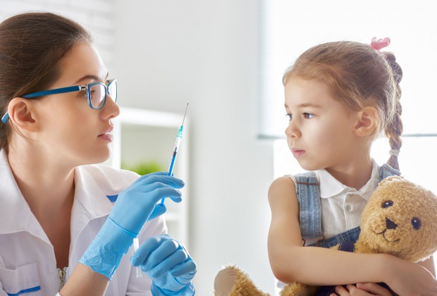 Можно ли купать детей после прививки против кори краснухи