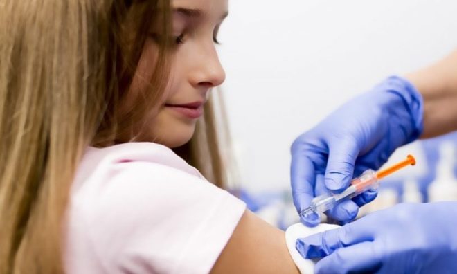 При введении в организм вакцины формируется иммунитет