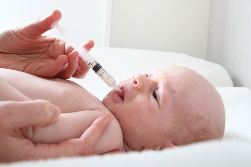Полиомиелит у детей: какие прививки лучше?