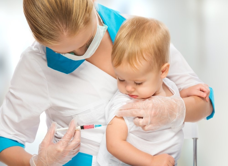 Вакцина против гепатита В: зачем она нужна детям?