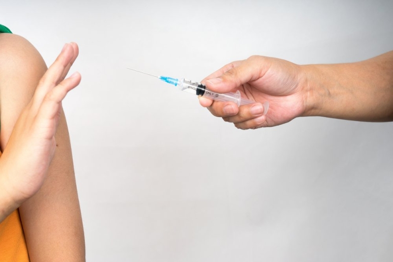 Разбираемся в прививках как профи: что было, что есть и что будет на рынке вакцин?