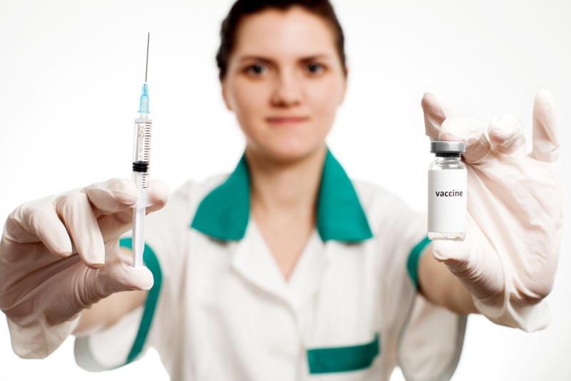 Вакцина: лекарство от здоровья?
