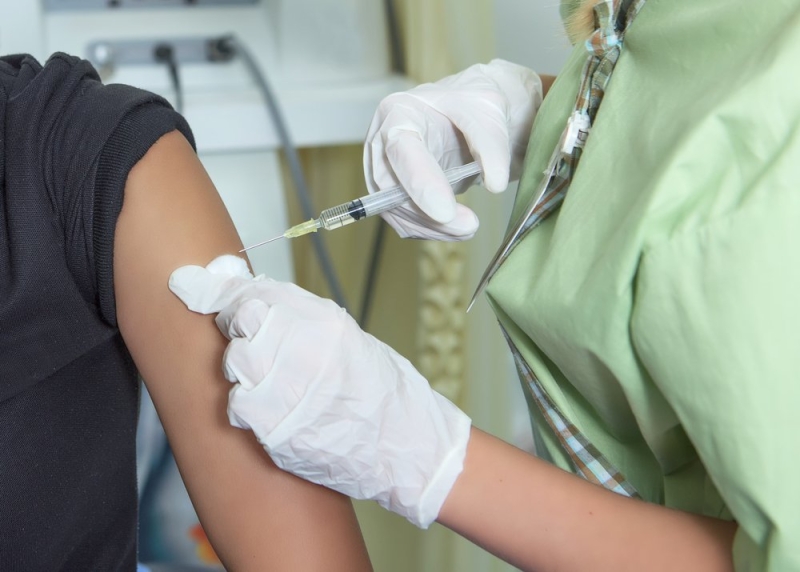 Вакцины для взрослых: кого нужно вакцинировать?