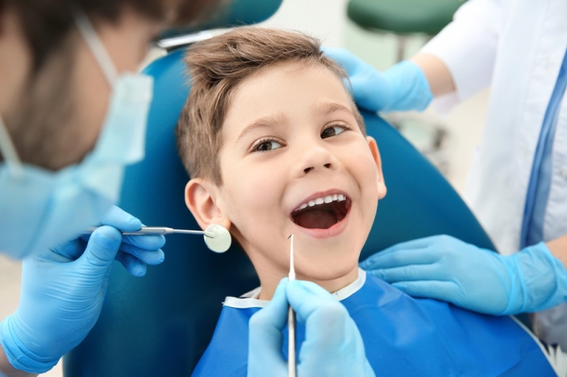 Ветрянка в полости рта у детей: лечение у стоматолога и в домашних условиях
